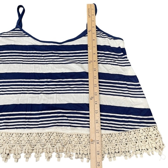 Love Tree‎ Happens Stripe Tank Top - Picture 4 of 6